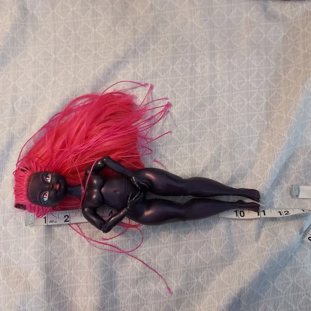 Monster High Catty Noir G3 Nude Doll No Tail Plus Size Pink Hair Jointed 11